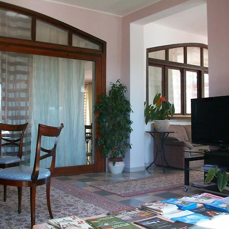 Residence Hotel La Commenda Montefiascone Dış mekan fotoğraf