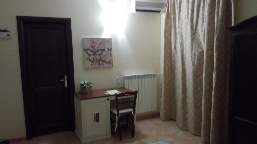 Residence Hotel La Commenda Montefiascone Dış mekan fotoğraf